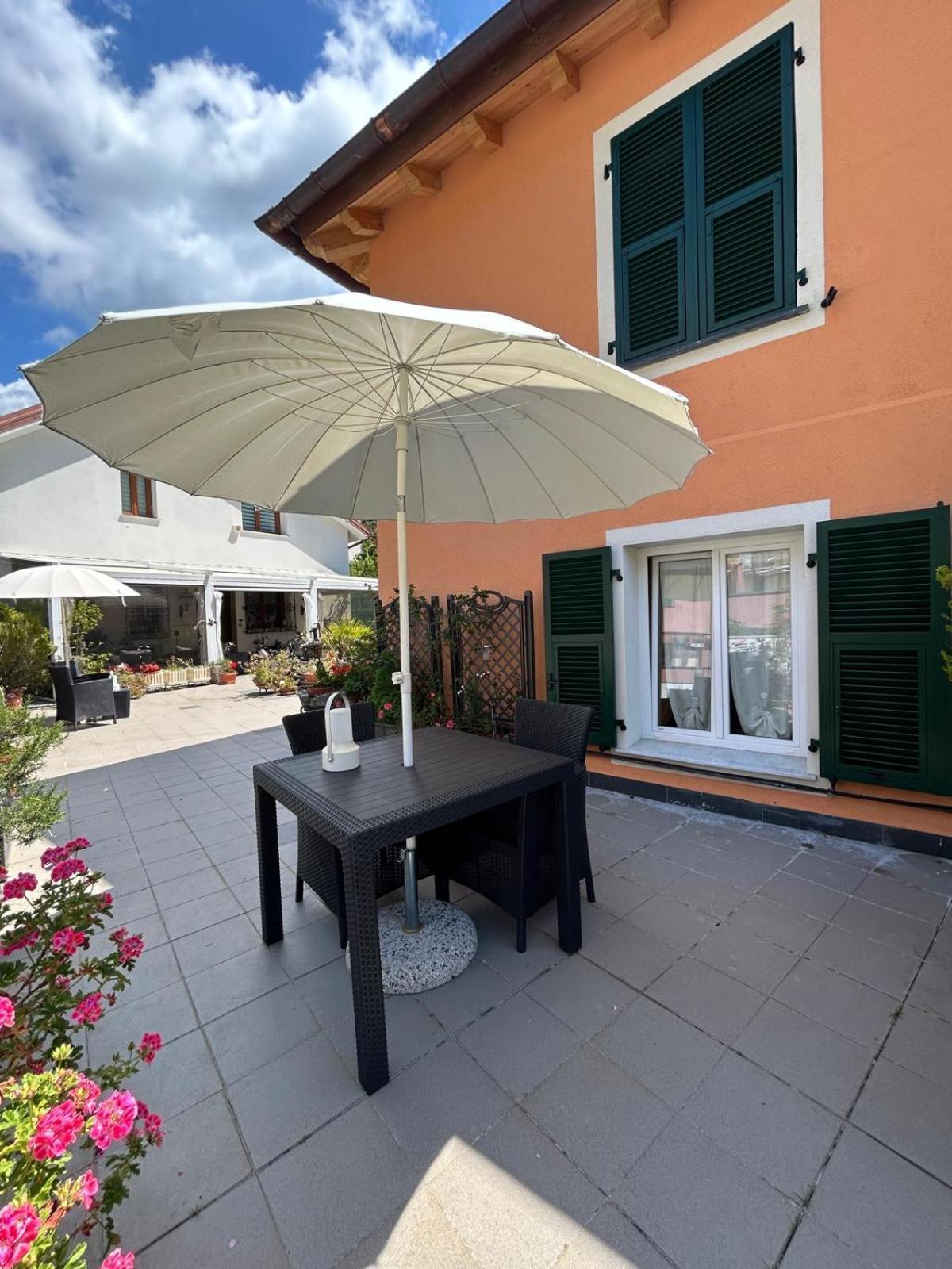 Casa Delle Ortensie เจนัว ภายนอก รูปภาพ